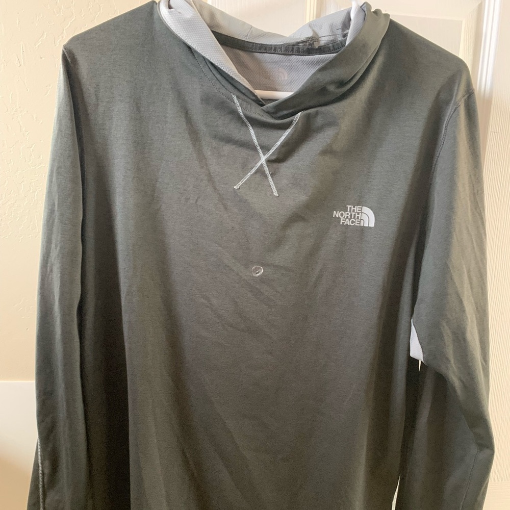 NorthFace Flash Dry Base layer - Men’s Medium